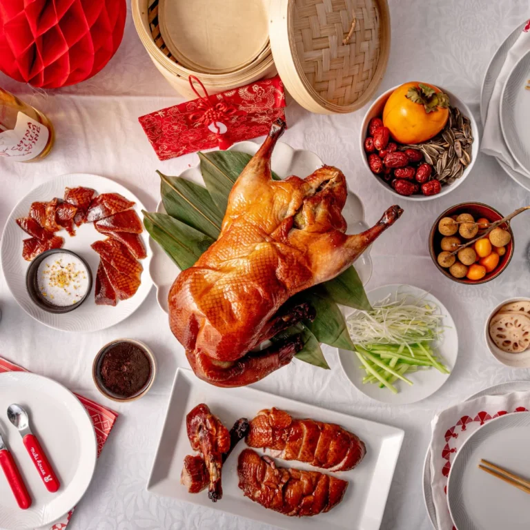 Crispy Peking Duck & Spring Roll Family Box, Frozen